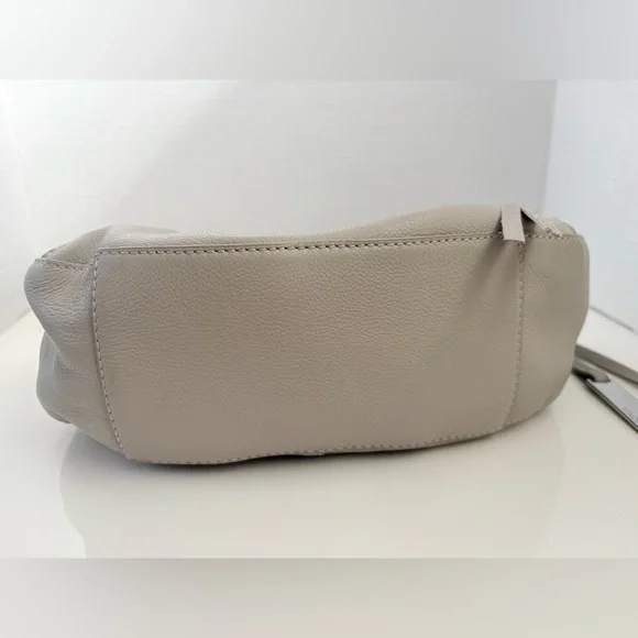 VINCE CAMUTO Corla Leather Elegant Cream Crossbody/Shoulder Bag Various Zippers - Picture 3 of 11